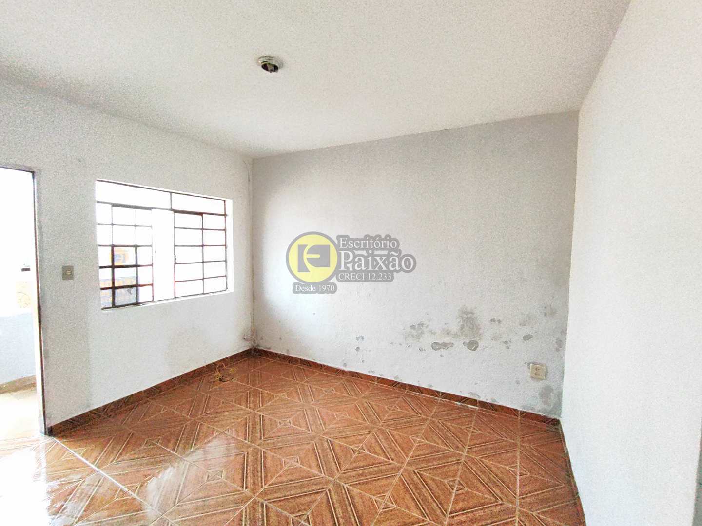 Casa à venda com 2 quartos, 360m² - Foto 5