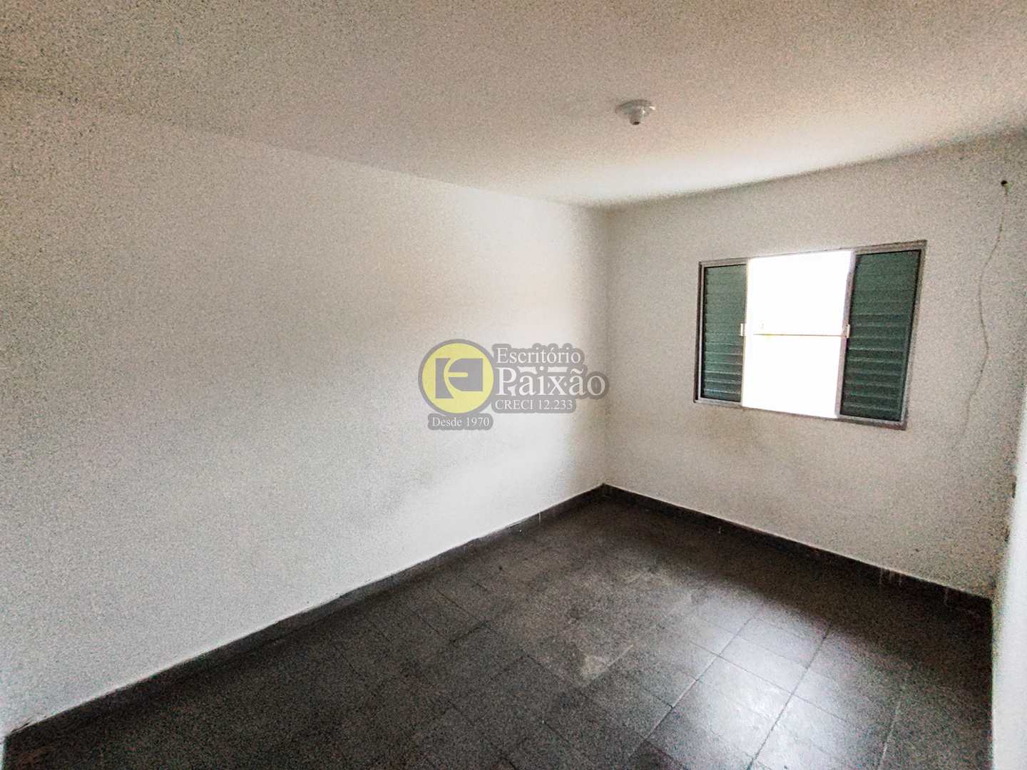 Casa à venda com 2 quartos, 360m² - Foto 29