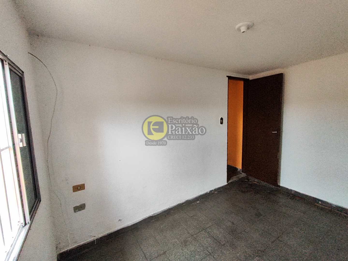 Casa à venda com 2 quartos, 360m² - Foto 30