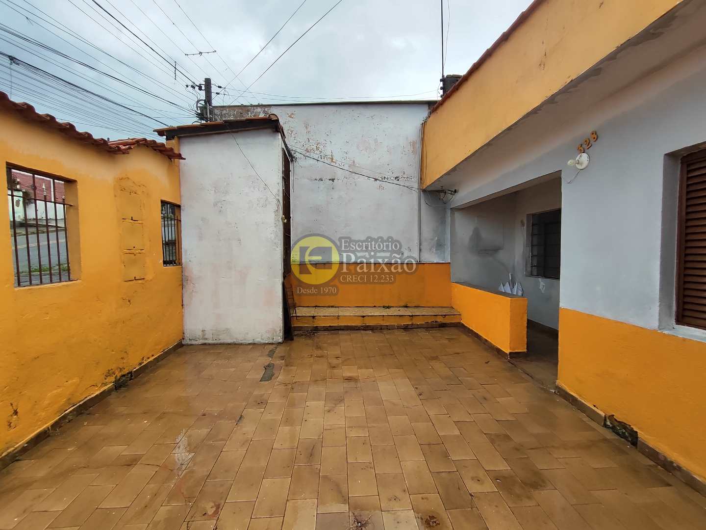 Casa à venda com 2 quartos, 360m² - Foto 4