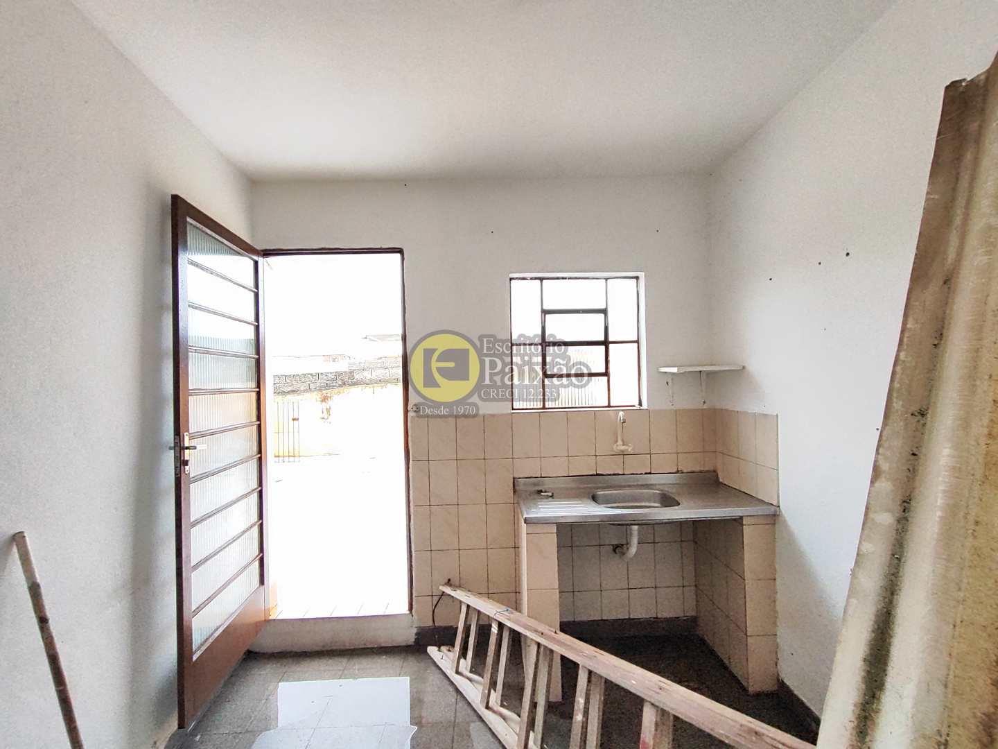 Casa à venda com 2 quartos, 360m² - Foto 33