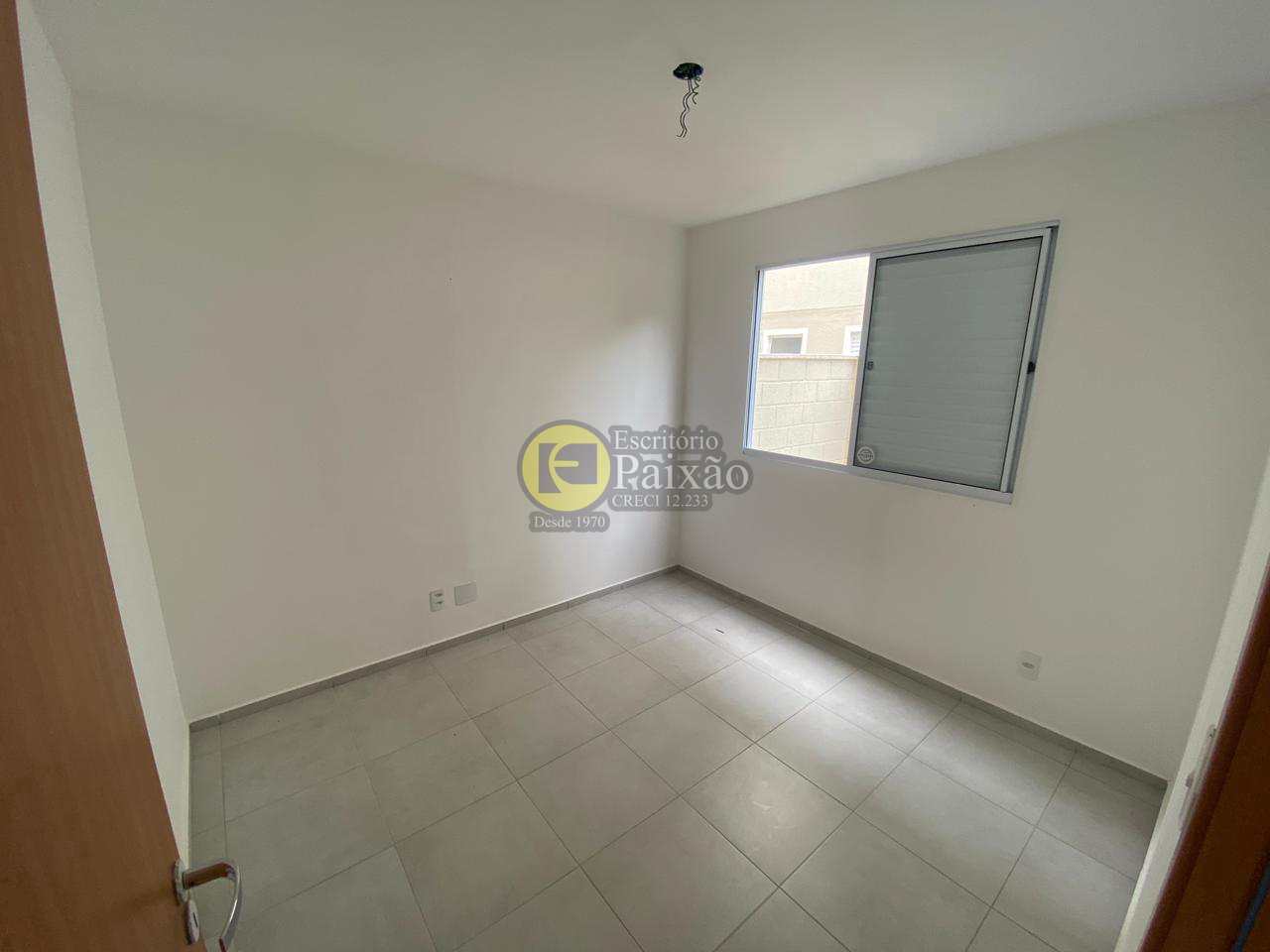 Apartamento à venda com 2 quartos, 40m² - Foto 3