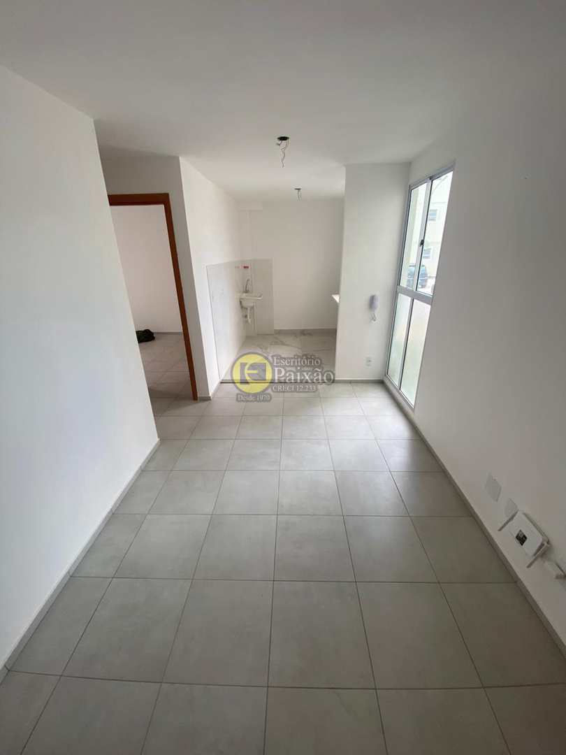 Apartamento à venda com 2 quartos, 40m² - Foto 1