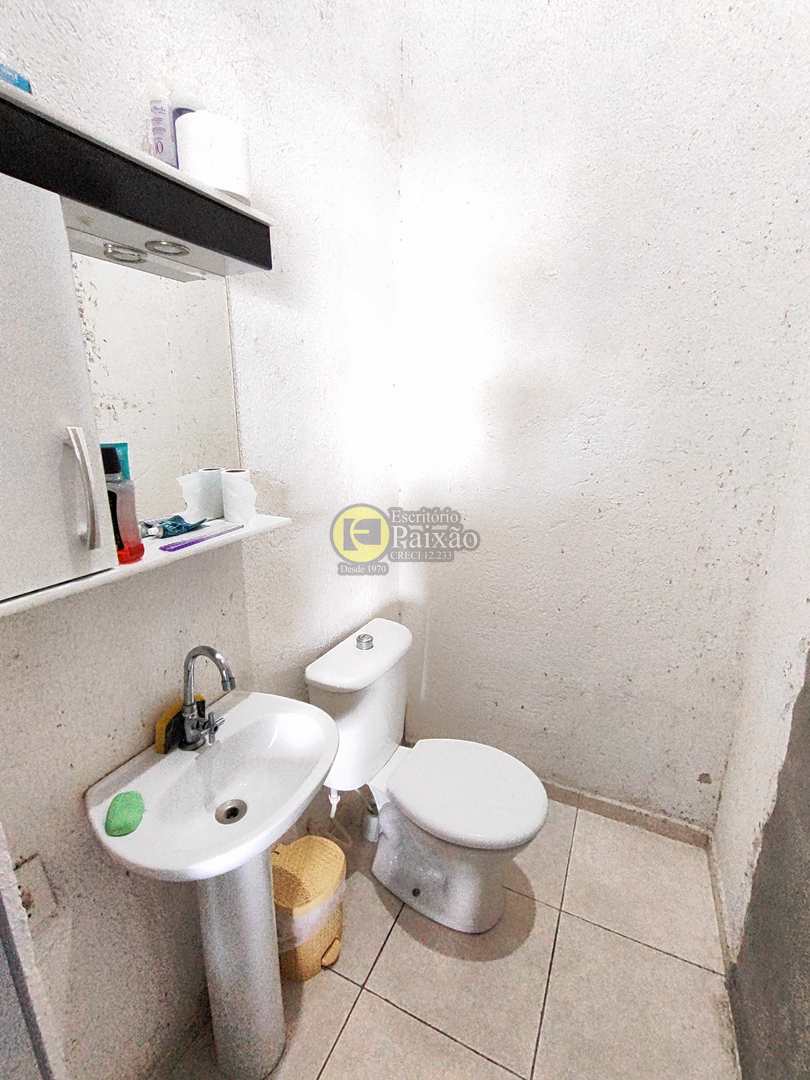 Casa à venda com 2 quartos, 150m² - Foto 23