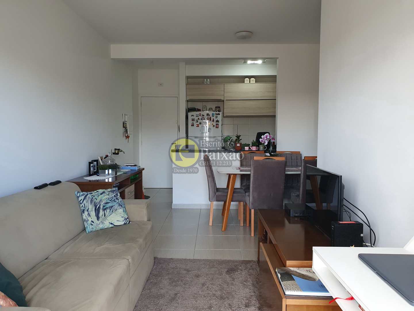 Apartamento à venda com 3 quartos, 77m² - Foto 3