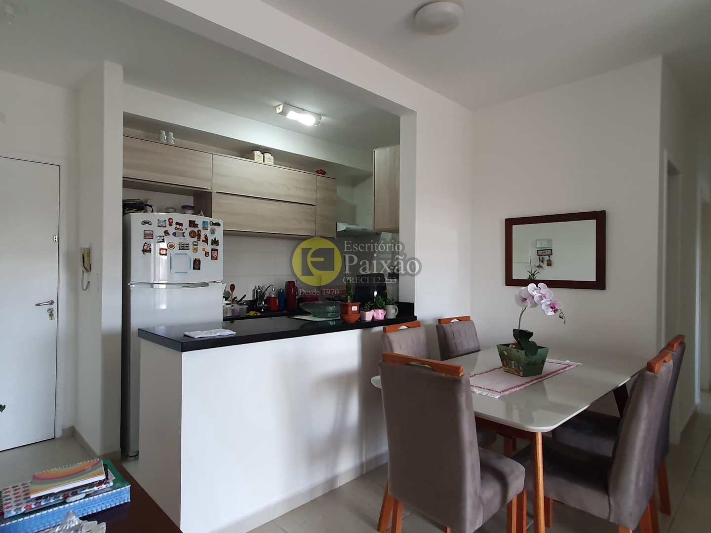 Apartamento à venda com 3 quartos, 77m² - Foto 4