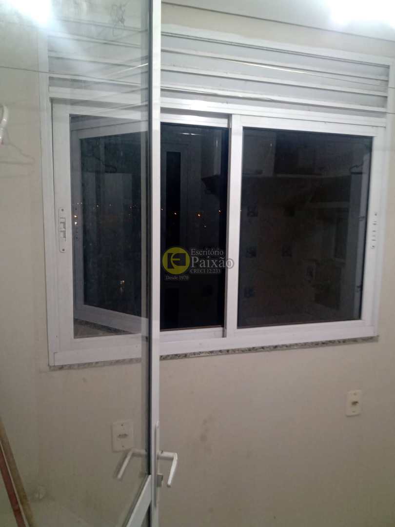 Apartamento à venda com 3 quartos, 70m² - Foto 11