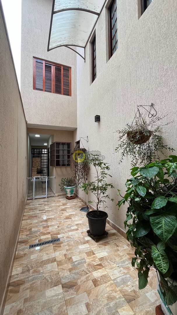 Sobrado à venda com 3 quartos, 150m² - Foto 28