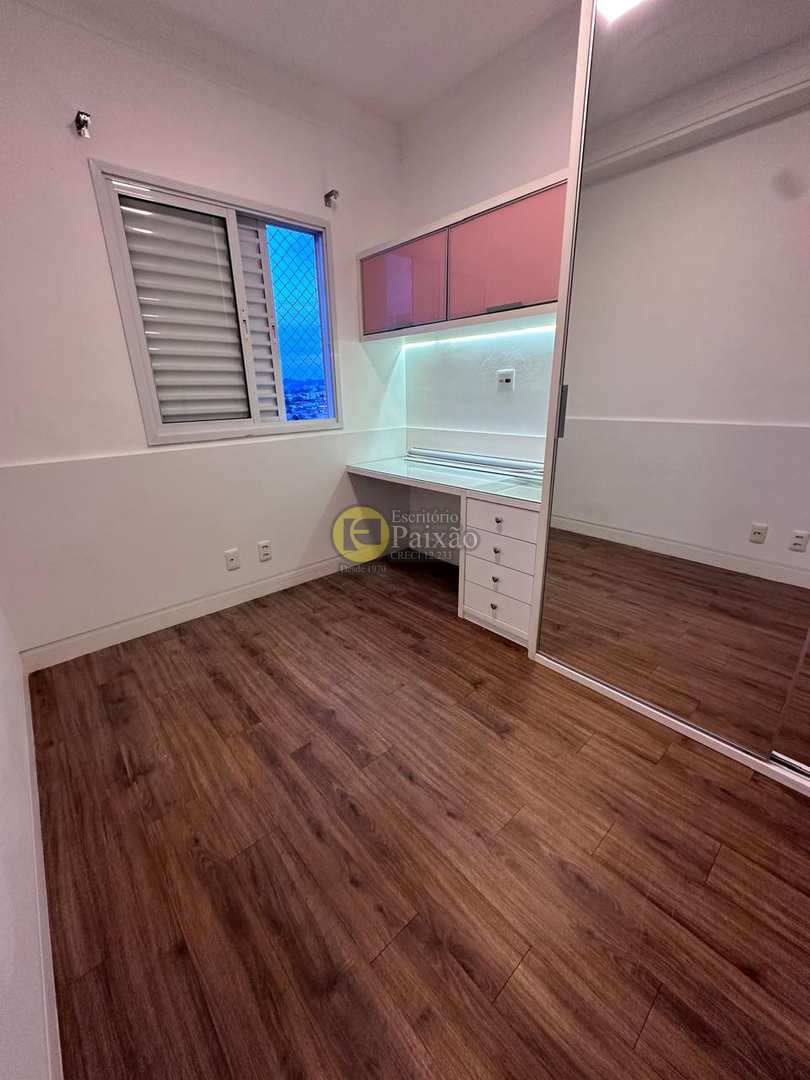 Apartamento à venda com 3 quartos, 80m² - Foto 23