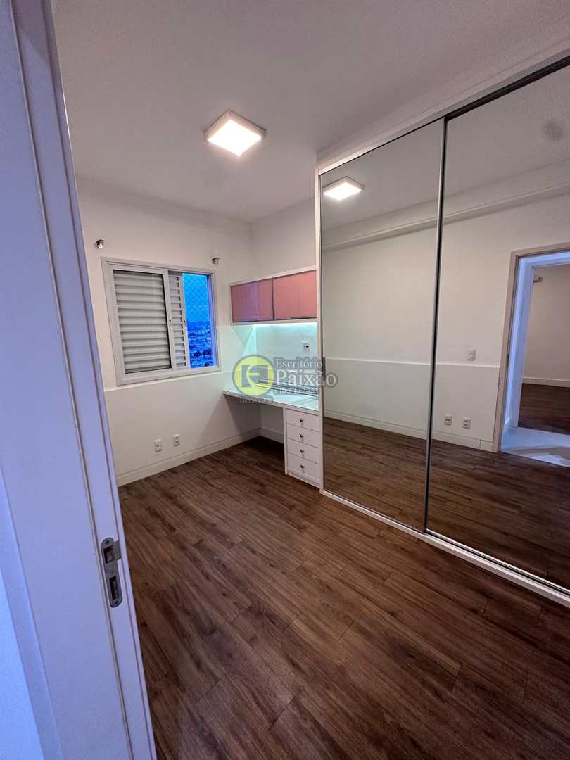 Apartamento à venda com 3 quartos, 80m² - Foto 26