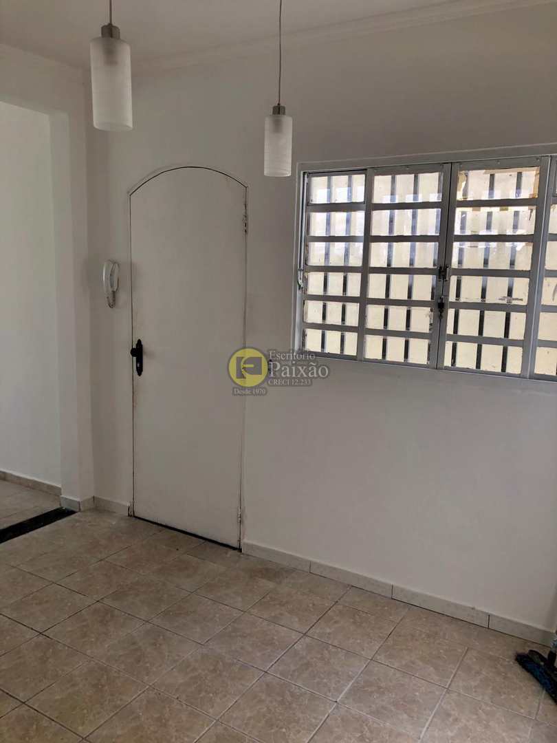 Sobrado à venda com 3 quartos, 125m² - Foto 3