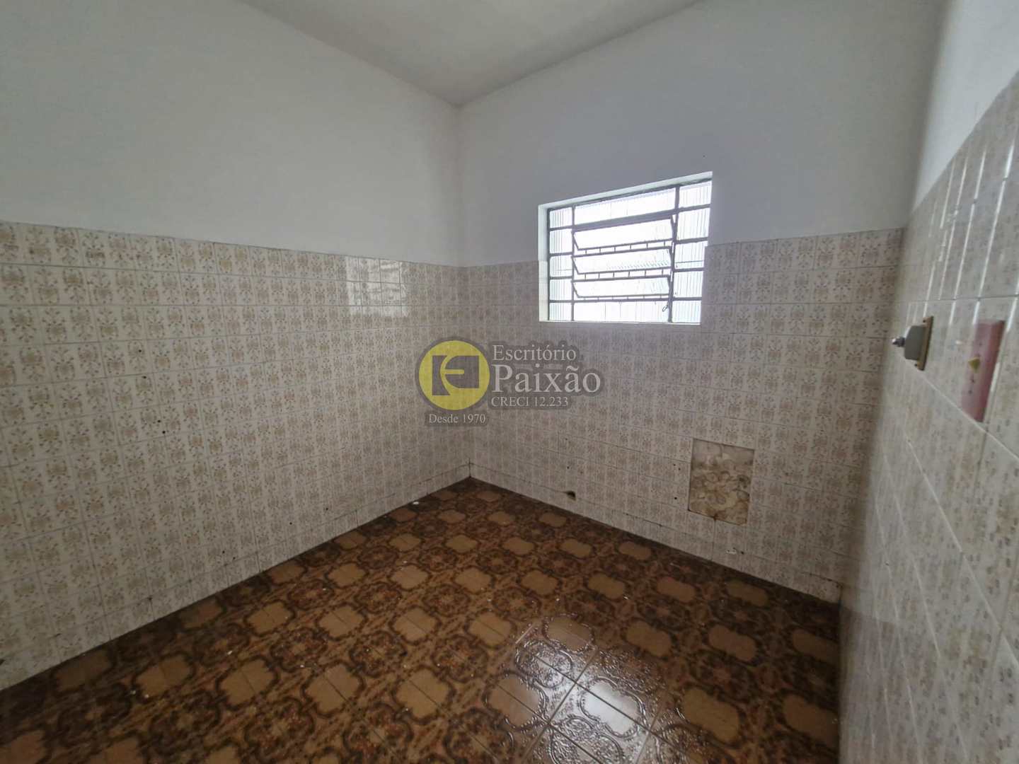 Casa à venda e aluguel com 3 quartos, 300m² - Foto 12