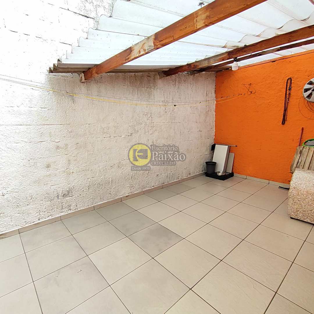 Casa à venda com 3 quartos, 150m² - Foto 42