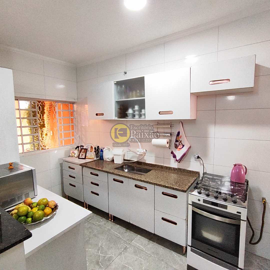 Casa à venda com 3 quartos, 150m² - Foto 22