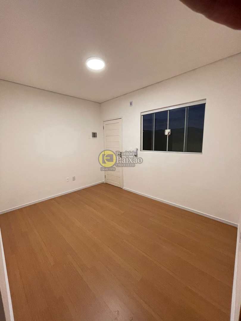 Casa de Condomínio à venda com 2 quartos, 60m² - Foto 2