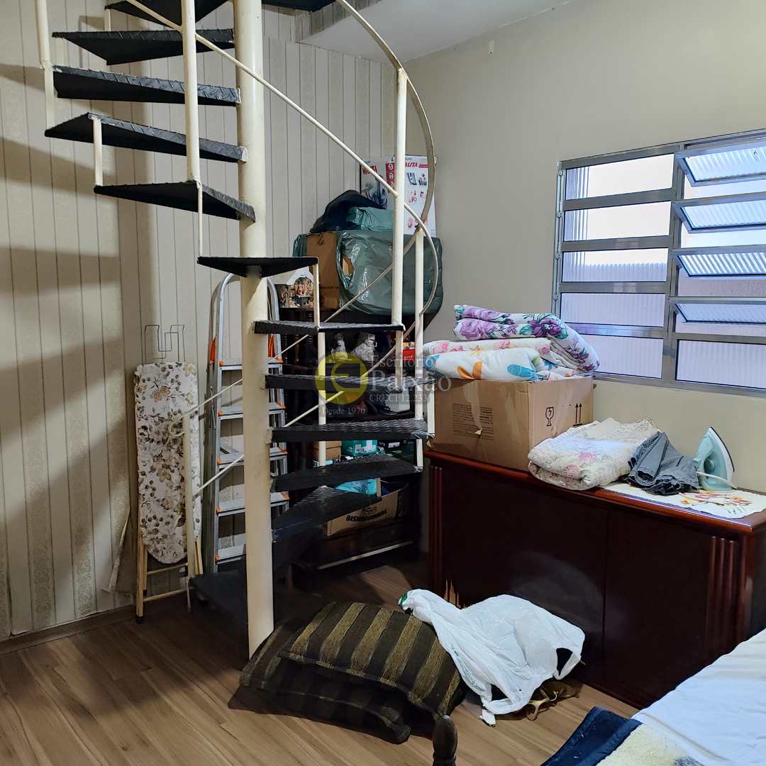 Sobrado à venda com 3 quartos, 250m² - Foto 14