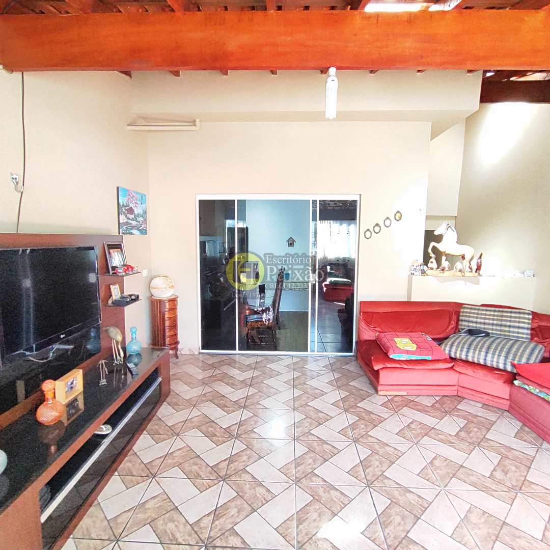 Sobrado à venda com 3 quartos, 250m² - Foto 5