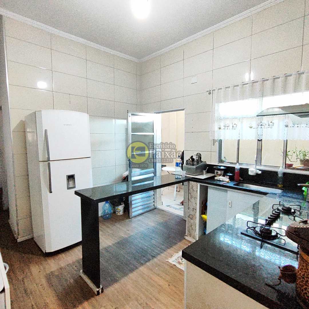 Sobrado à venda com 3 quartos, 250m² - Foto 8