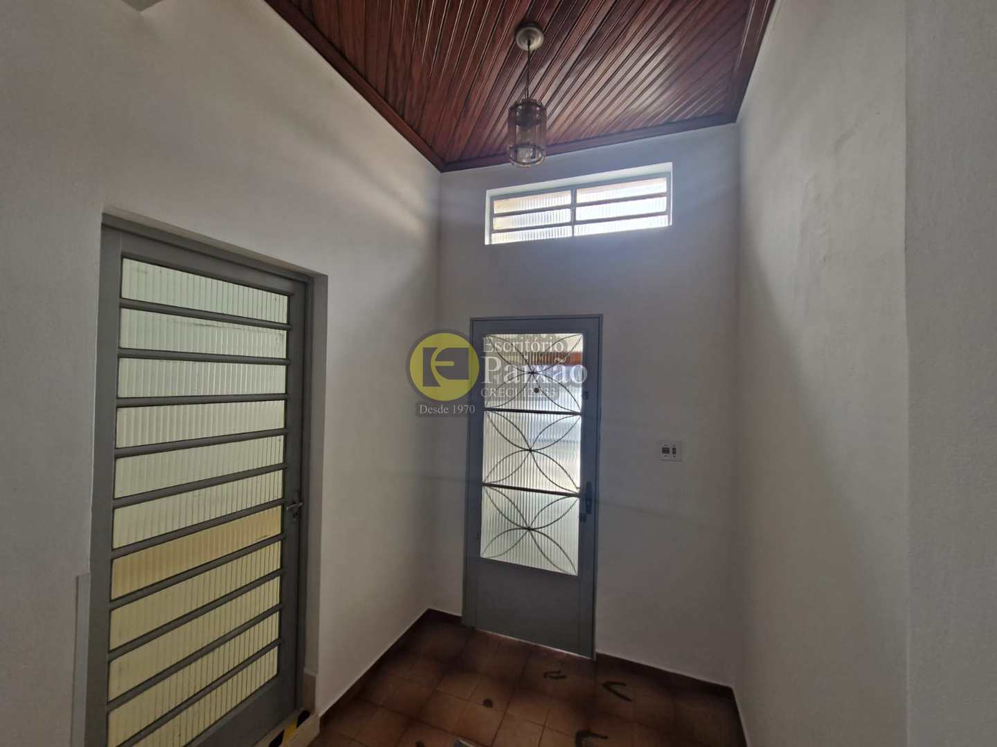 Casa para alugar com 1 quarto, 90m² - Foto 12