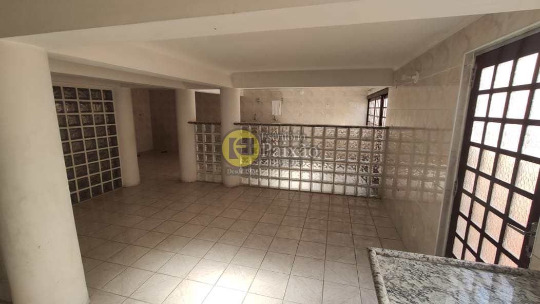 Casa à venda com 3 quartos, 225m² - Foto 22