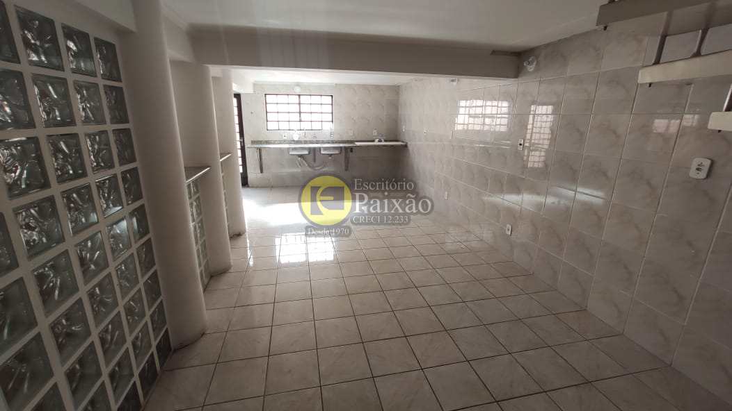 Casa à venda com 3 quartos, 225m² - Foto 23