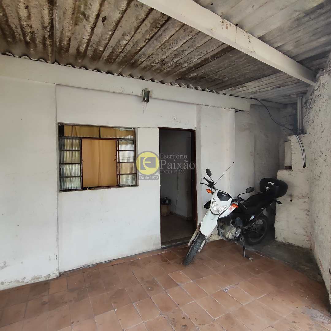 Casa à venda com 2 quartos, 150m² - Foto 5