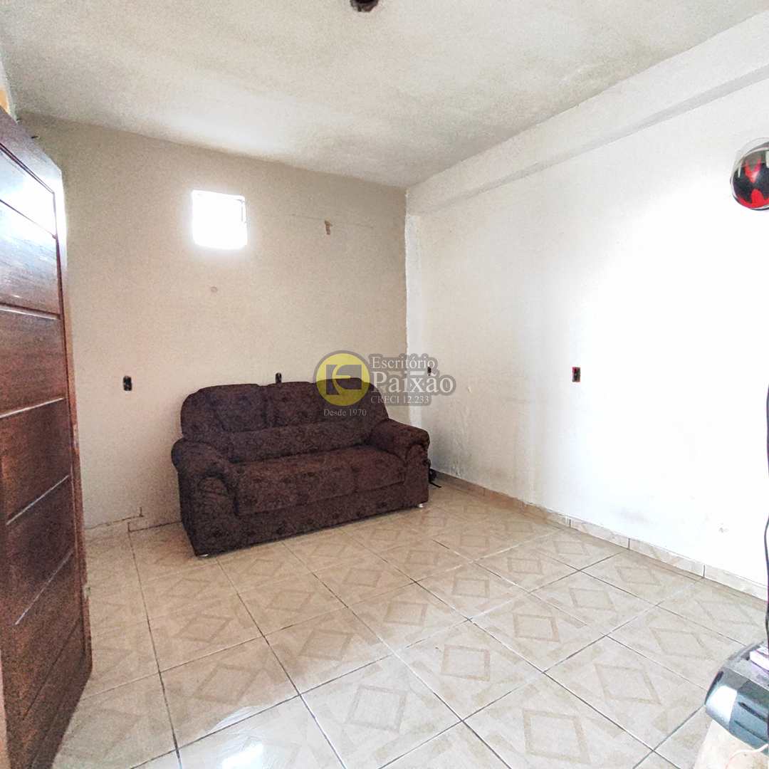 Casa à venda com 2 quartos, 150m² - Foto 17