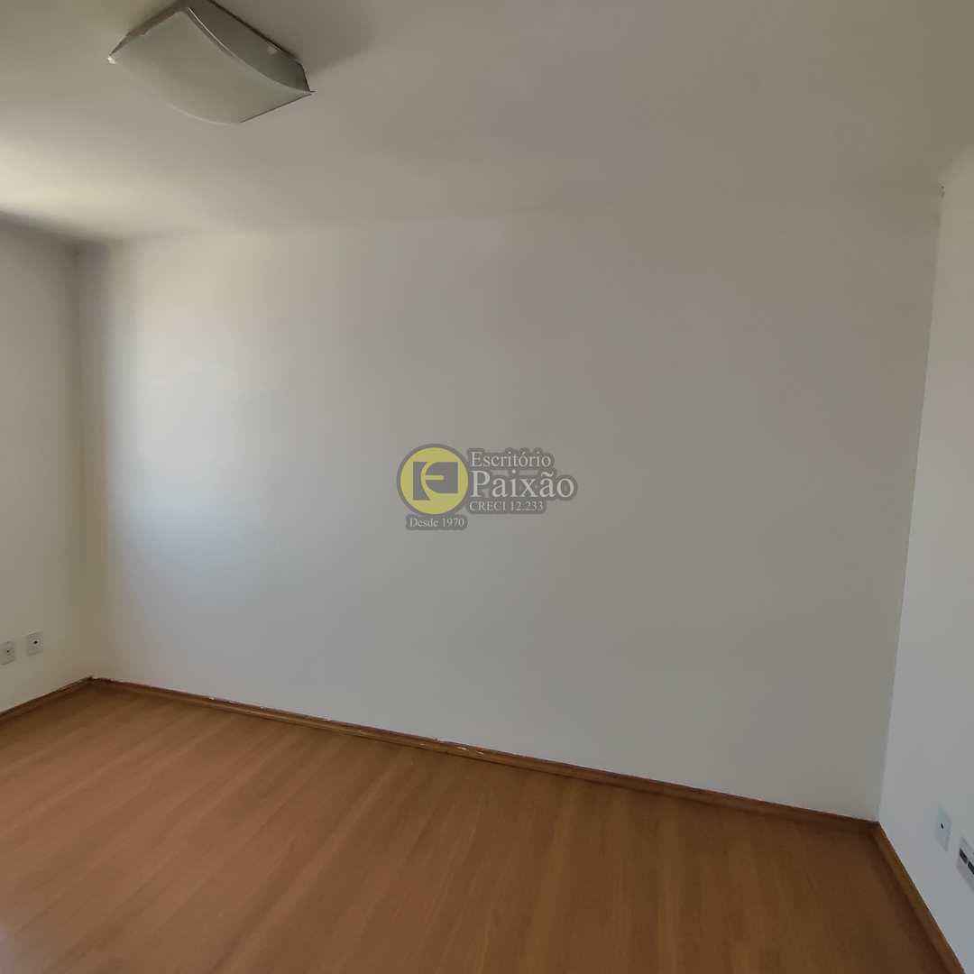 Apartamento à venda e aluguel com 3 quartos, 70m² - Foto 13