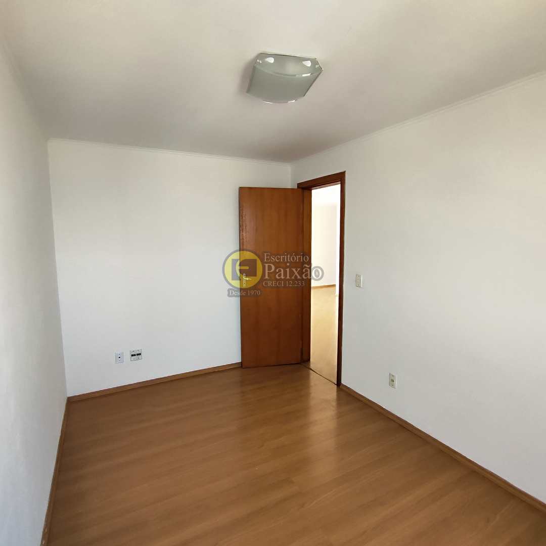 Apartamento à venda e aluguel com 3 quartos, 70m² - Foto 14