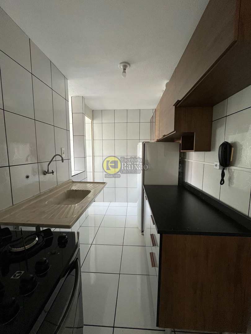 Apartamento à venda com 2 quartos, 48m² - Foto 4