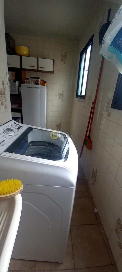 Apartamento à venda com 2 quartos, 55m² - Foto 13