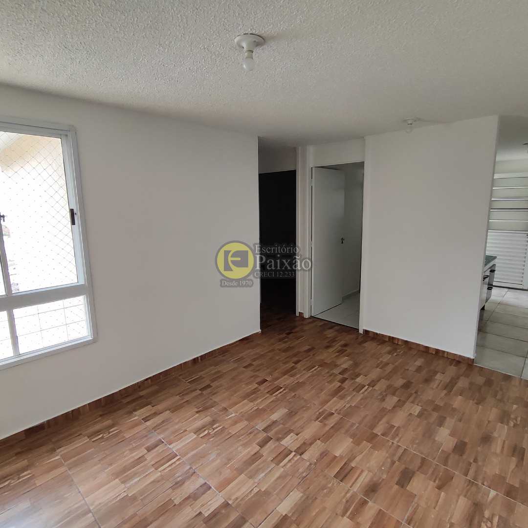 Apartamento para alugar com 2 quartos, 50m² - Foto 3