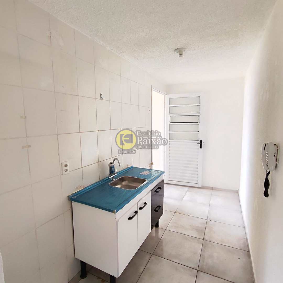 Apartamento para alugar com 2 quartos, 50m² - Foto 5