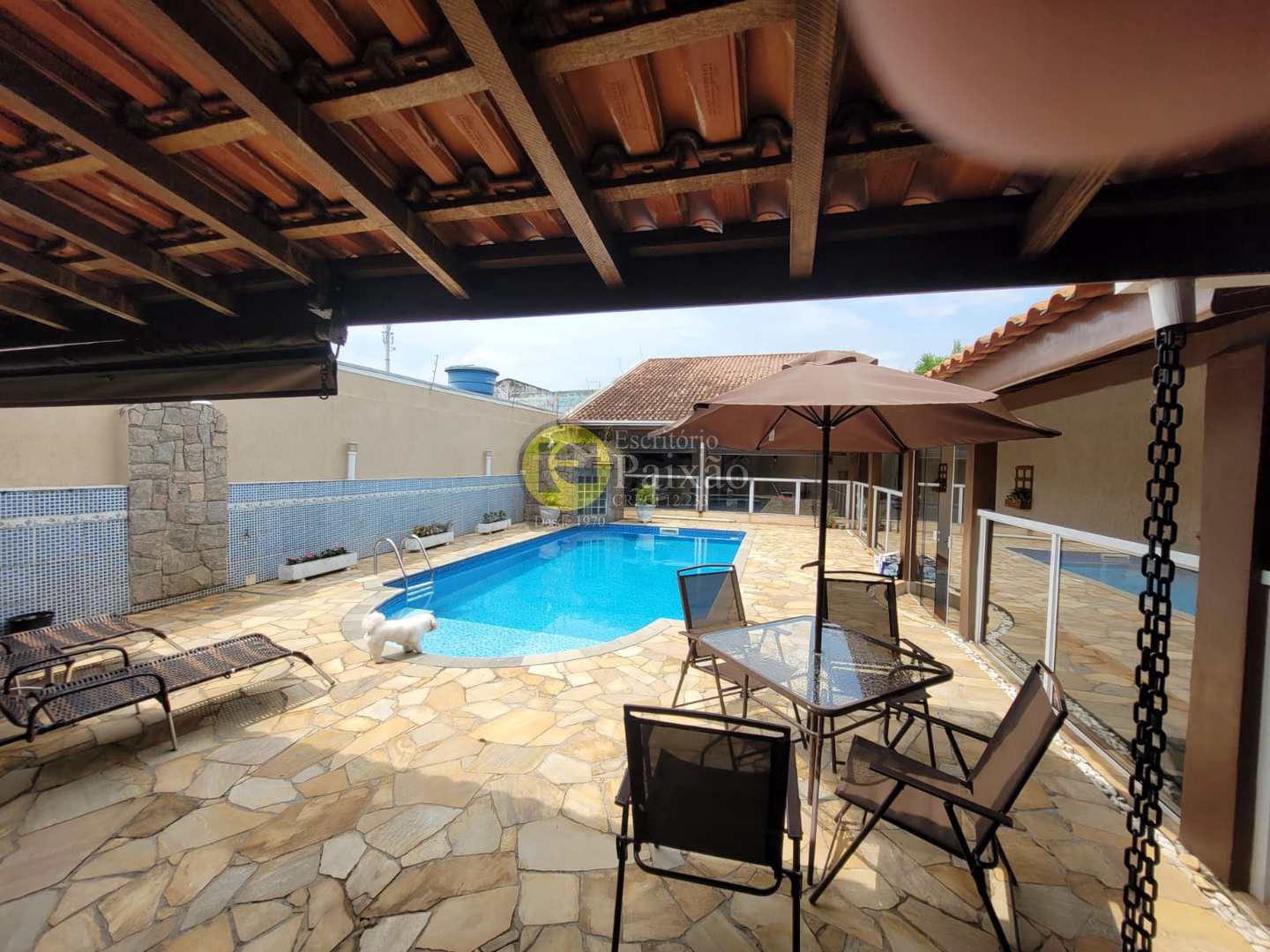 Casa à venda com 3 quartos, 500m² - Foto 3