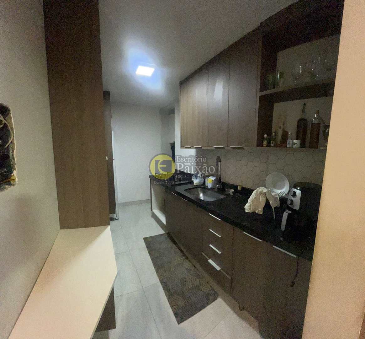 Apartamento à venda com 2 quartos, 50m² - Foto 3
