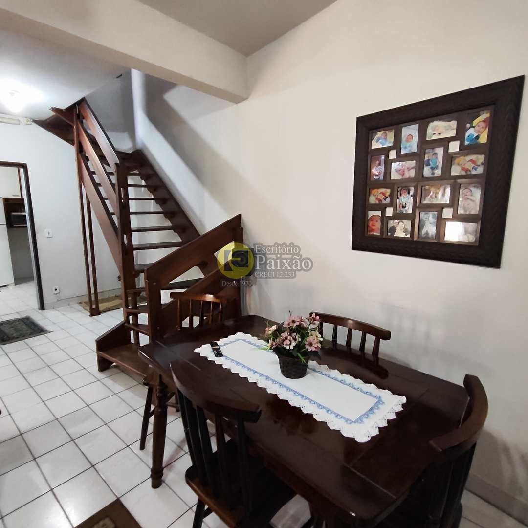 Sobrado à venda com 2 quartos, 371m² - Foto 7