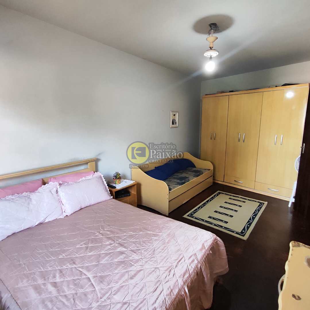 Sobrado à venda com 2 quartos, 371m² - Foto 11