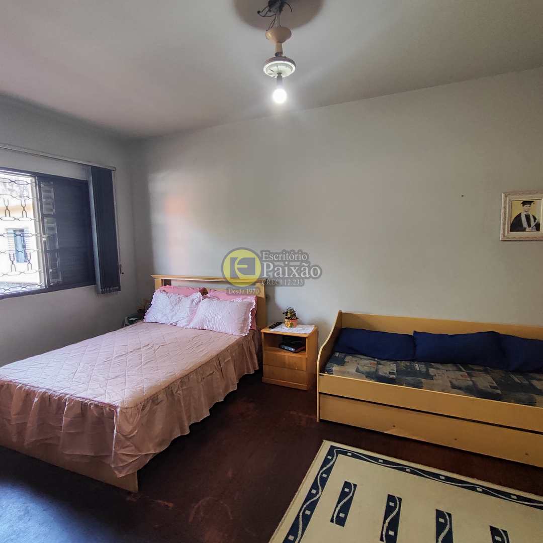 Sobrado à venda com 2 quartos, 371m² - Foto 10