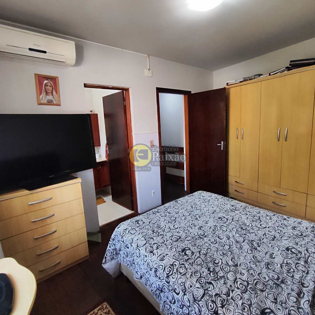 Sobrado à venda com 2 quartos, 371m² - Foto 18