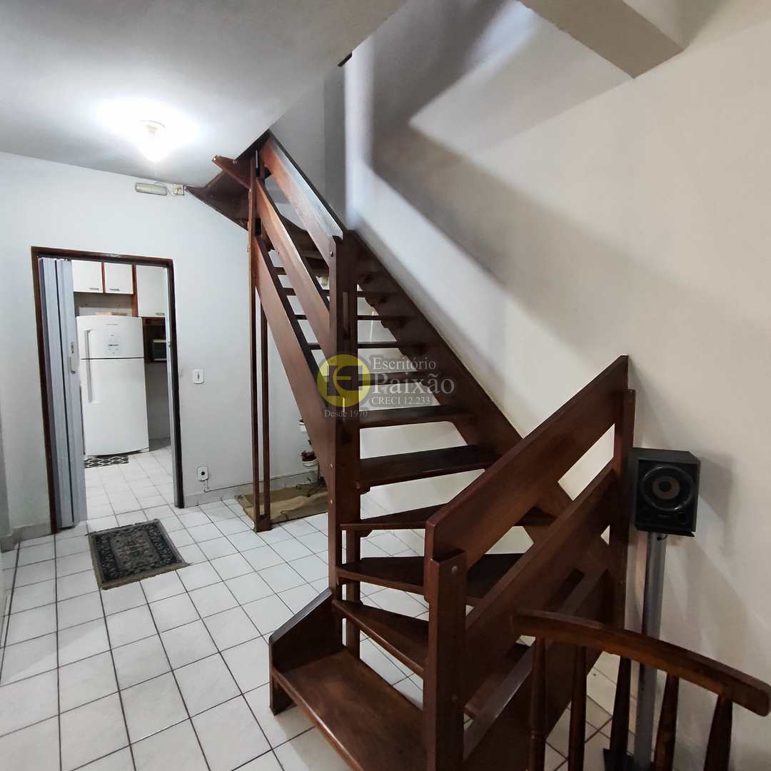 Sobrado à venda com 2 quartos, 371m² - Foto 8