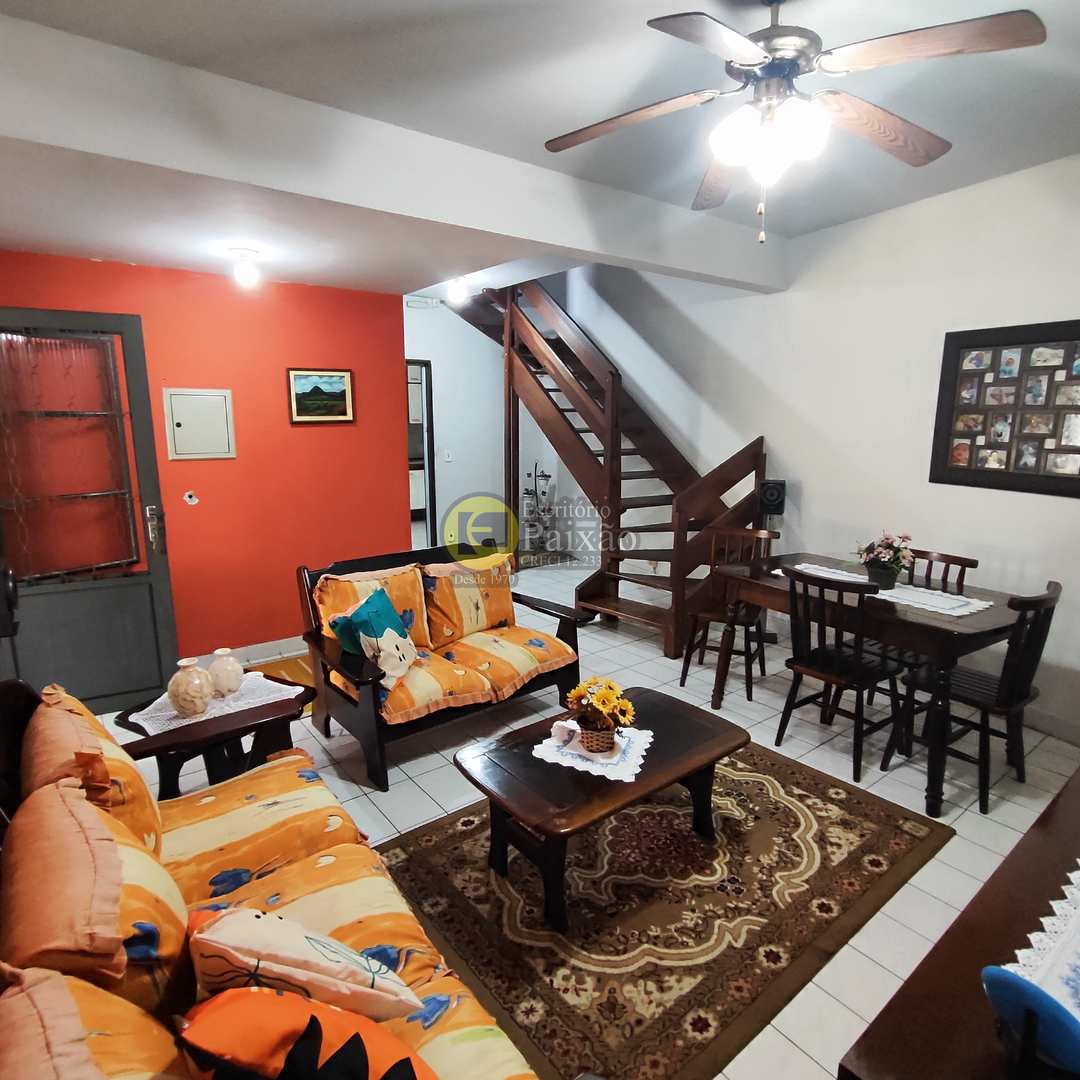 Sobrado à venda com 2 quartos, 371m² - Foto 2