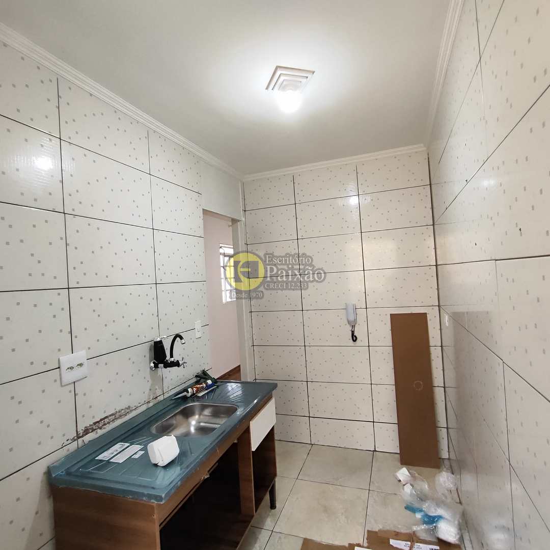 Apartamento para alugar com 2 quartos, 50m² - Foto 7