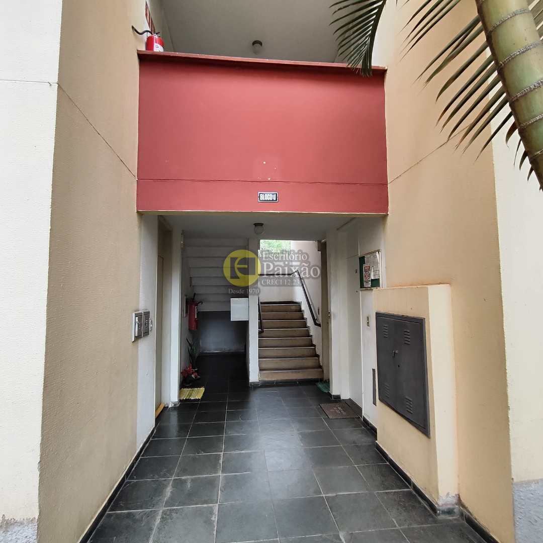 Apartamento para alugar com 2 quartos, 50m² - Foto 17