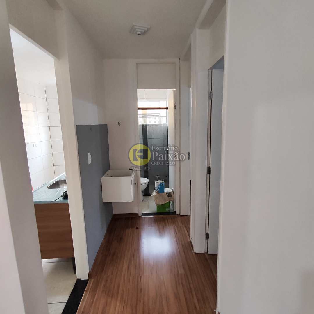Apartamento para alugar com 2 quartos, 50m² - Foto 14