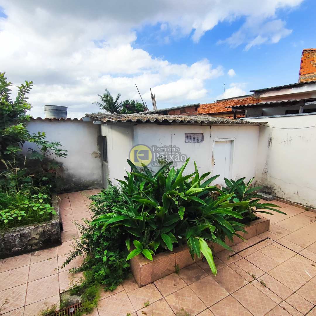 Casa à venda e aluguel com 2 quartos, 240m² - Foto 22