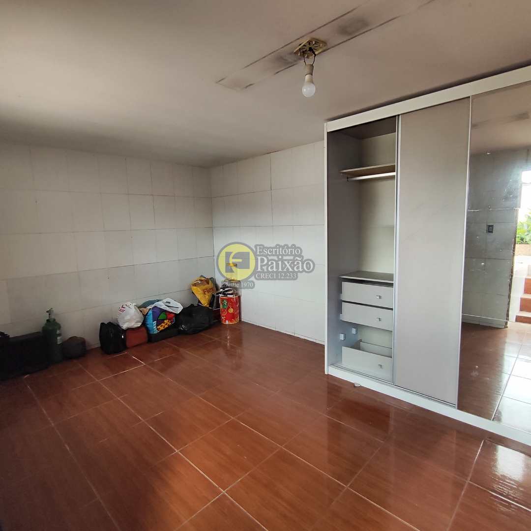 Casa à venda e aluguel com 2 quartos, 240m² - Foto 25