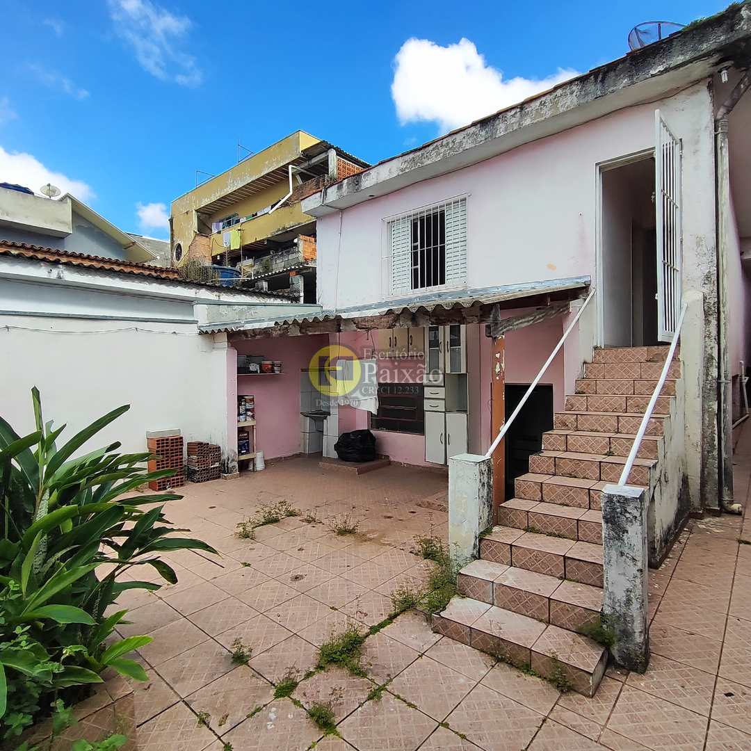 Casa à venda e aluguel com 2 quartos, 240m² - Foto 23
