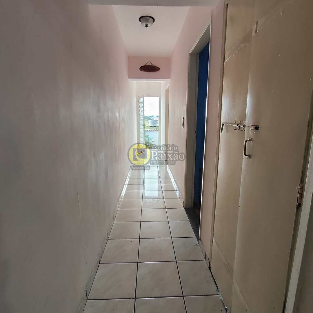 Casa à venda e aluguel com 2 quartos, 240m² - Foto 14