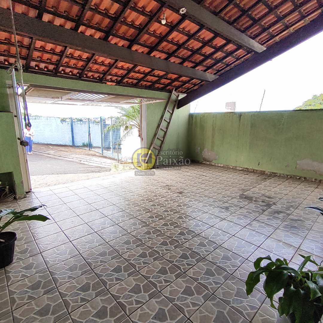Casa à venda com 3 quartos, 145m² - Foto 36