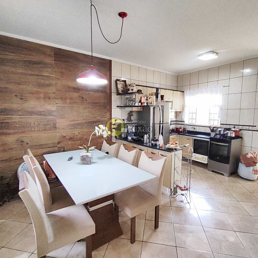 Casa à venda com 3 quartos, 145m² - Foto 7